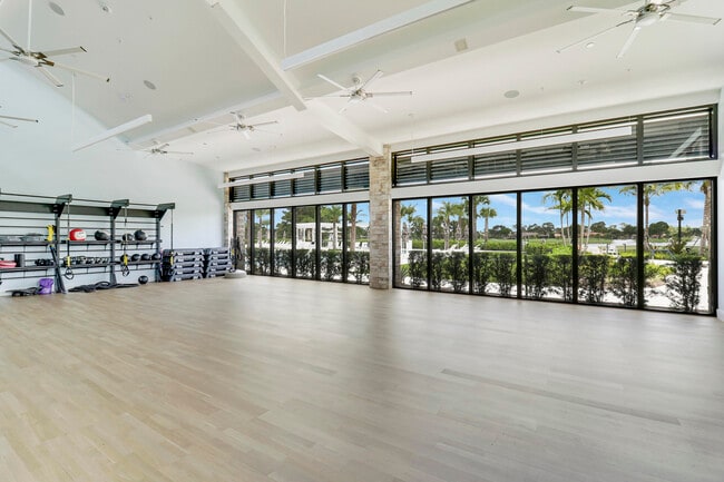 Building Photo - 13760 Sand Crane Dr