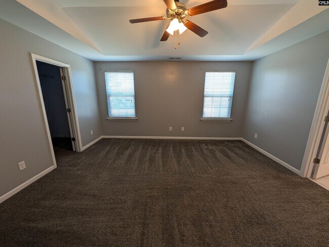 Building Photo - 13 Lillie Ln