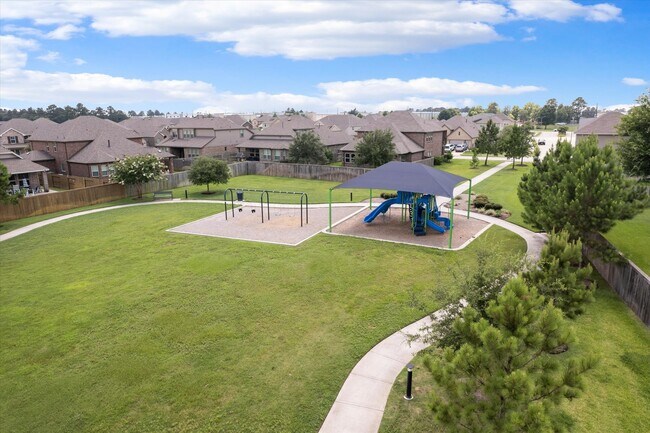 Building Photo - 11251 Stirton Dr