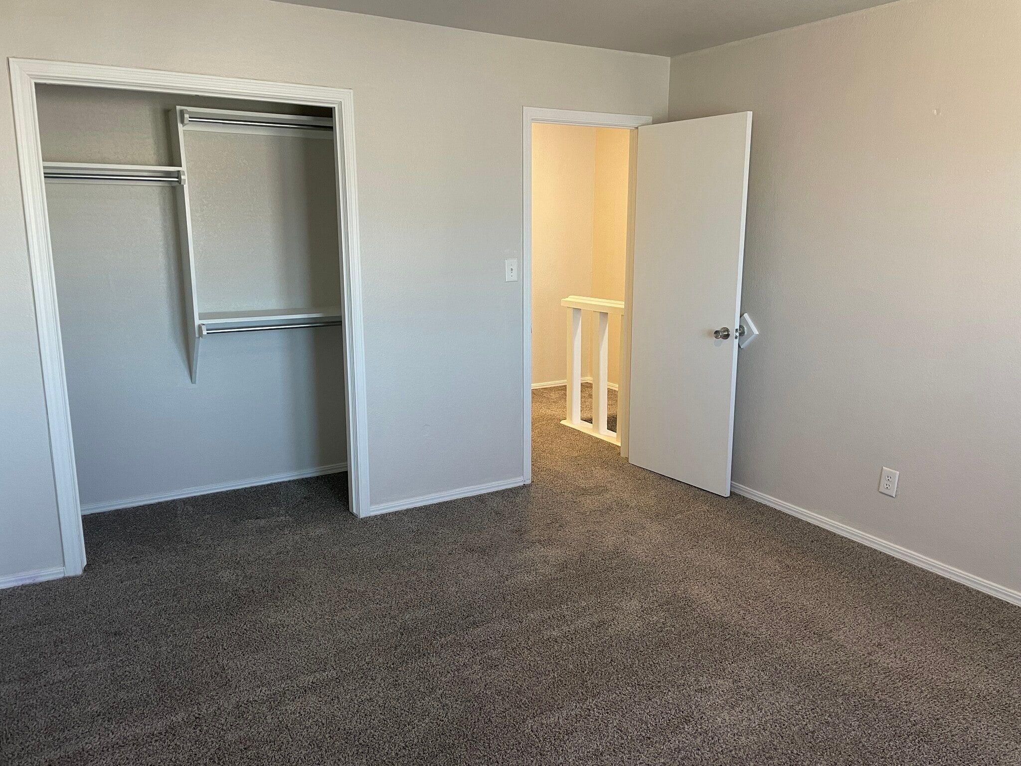 Building Photo - 1901 E Lindsey St