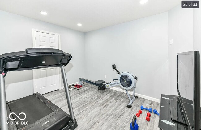 Building Photo - 7843 Tranquility Dr