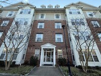 Building Photo - 621 Cobblestone Blvd