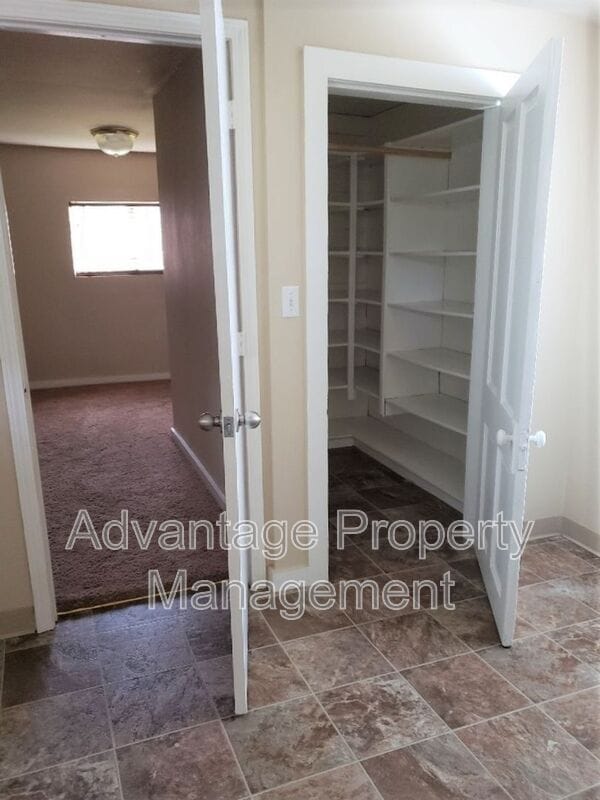 Building Photo - 1175 D St