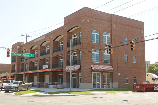 Building Photo - Downtown Rock Point