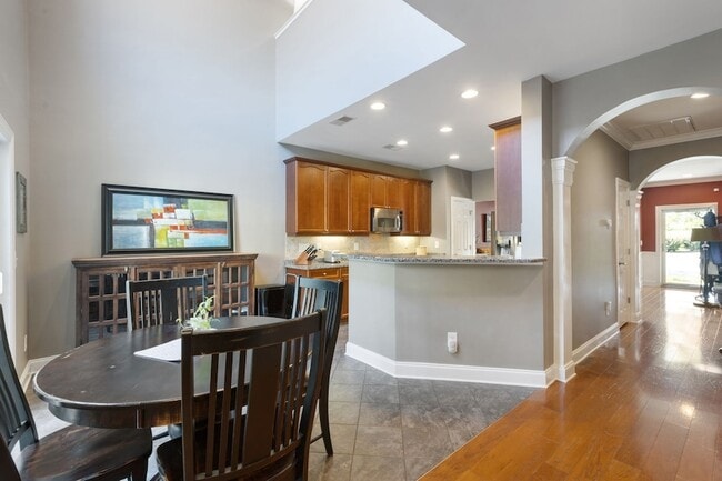 Building Photo - 1140 Frenchtown Ln