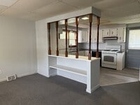 Building Photo - 113 Line Way