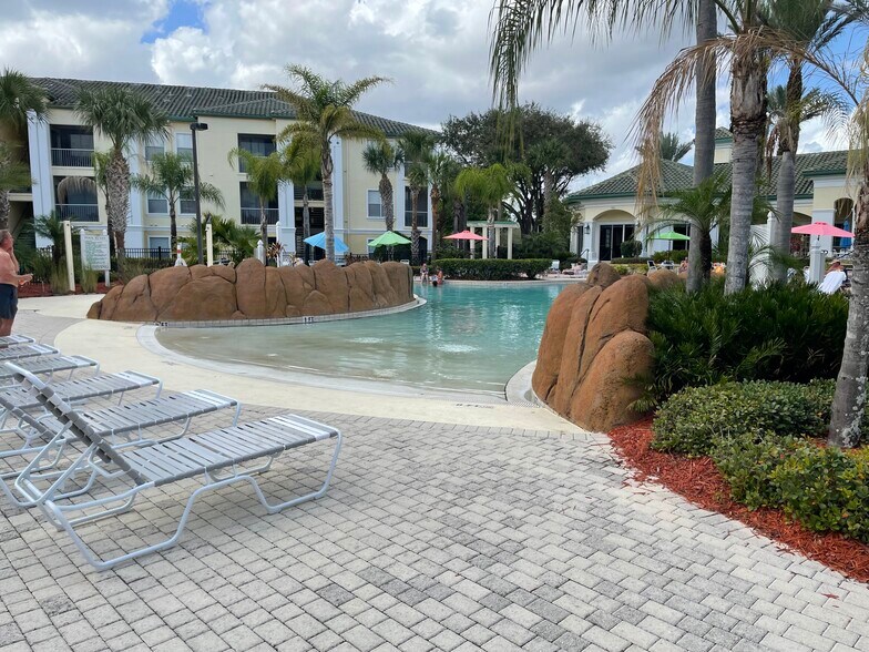 Building Photo - 8815 Dunes Ct