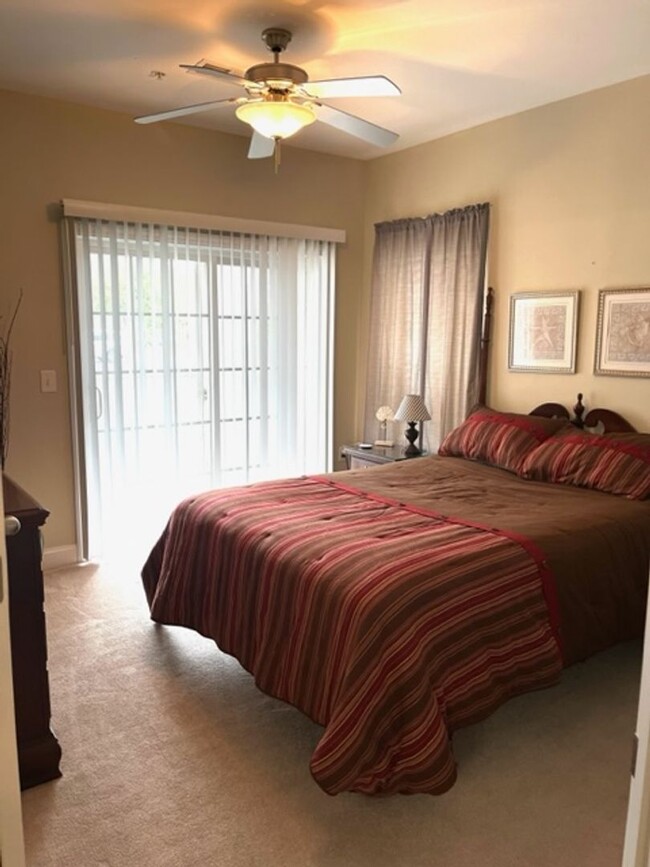 Building Photo - Topsail Landing 2 Bedroom Condo- Fully Fur...