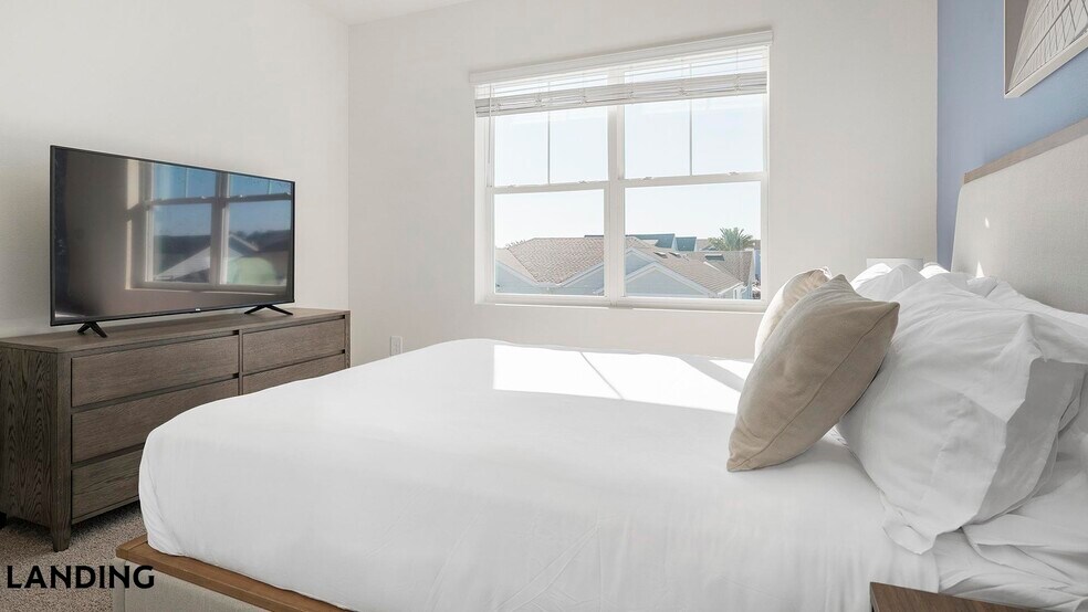 Building Photo - 8925 Livigno Wy