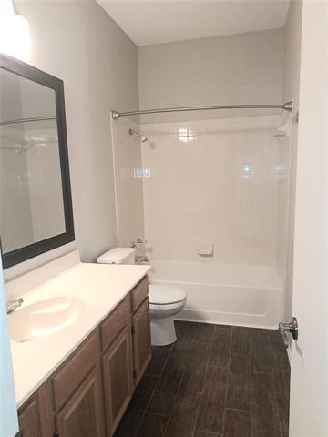 Building Photo - 3608 Riverhead Dr