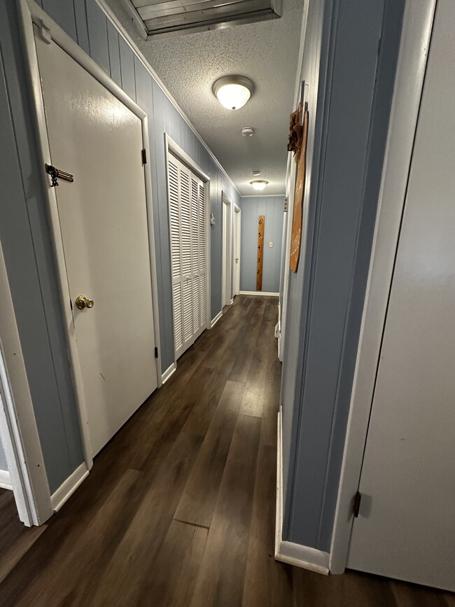 Building Photo - 4654 US-70