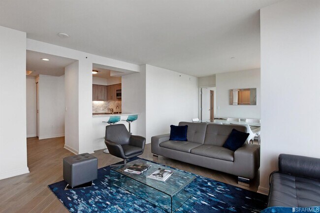 Building Photo - 401 Harrison St