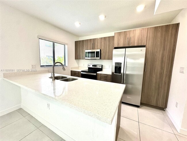 Building Photo - 1163 NW 2nd St