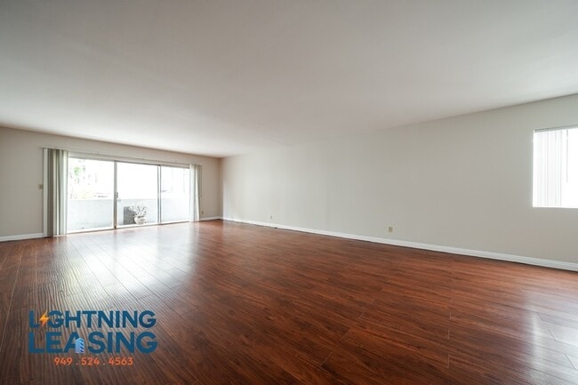 Building Photo - 815 S Shenandoah St