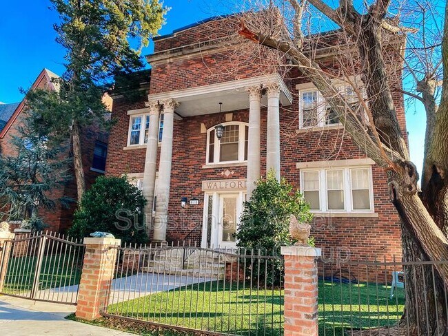 Building Photo - 518 NW 12th St