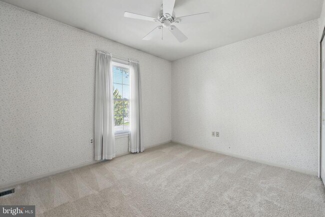 Building Photo - 12451 Plowman Ct