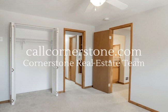Building Photo - 4775 Sweetgrass Ln