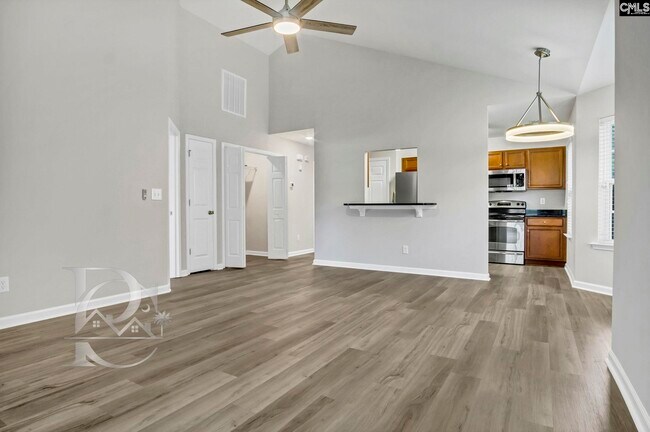 Building Photo - 513 Lanesborough Dr