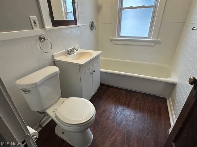 Building Photo - 1764 Algonac Rd