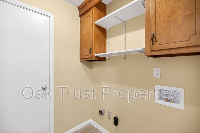 Building Photo - 103 Cambell Ct
