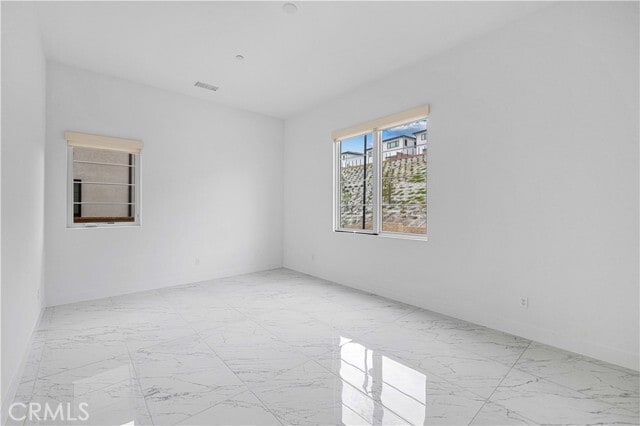 Building Photo - 11752 Hillsborough Ln