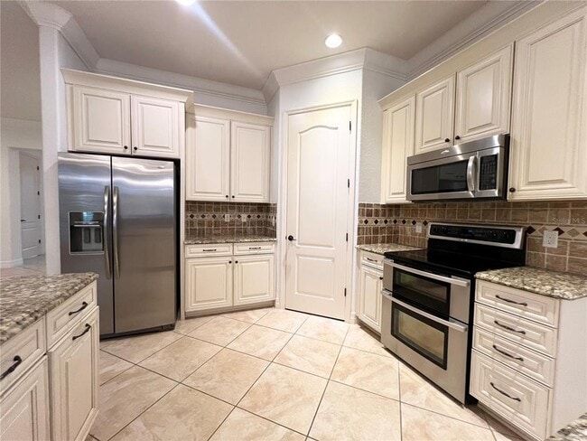 Building Photo - 8213 Prestbury Dr