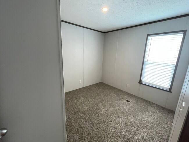 Building Photo - 89 Elm
