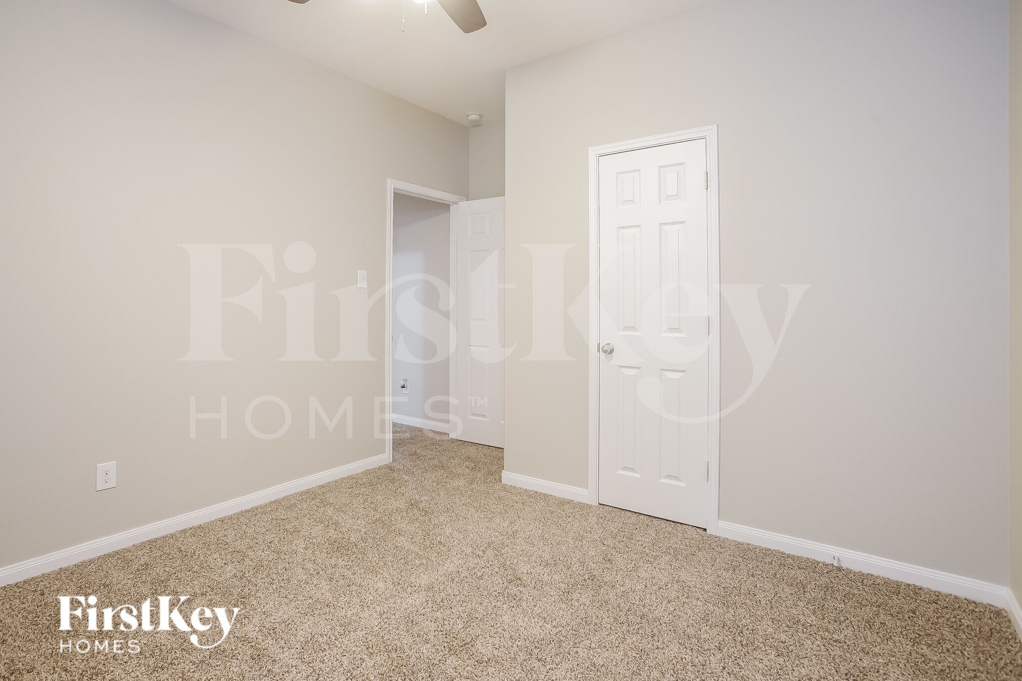 Building Photo - 3300 Overstreet Ln