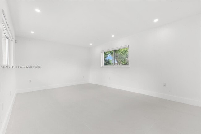 Building Photo - 8860 SW 160th St