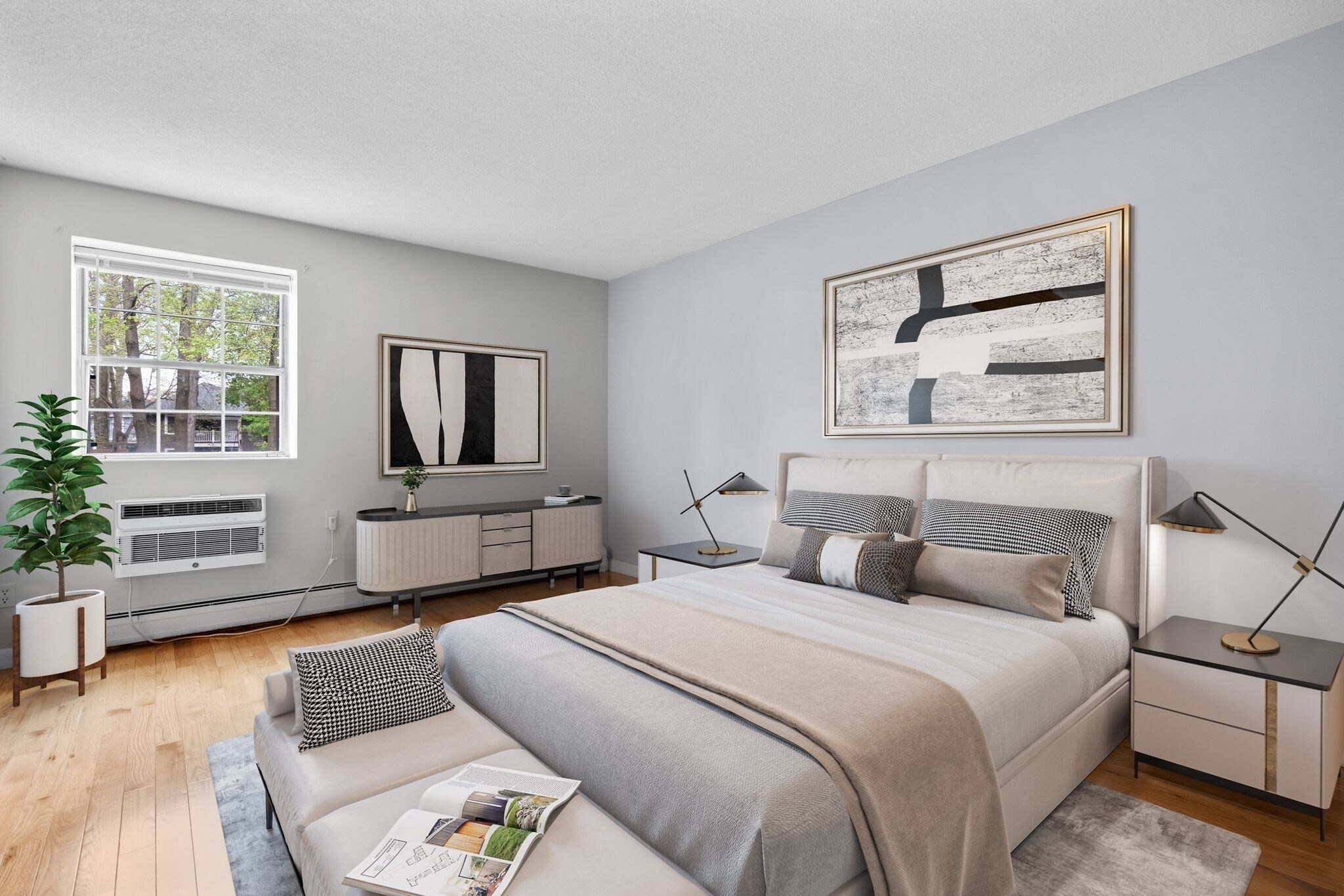 Building Photo - 804 Centre St