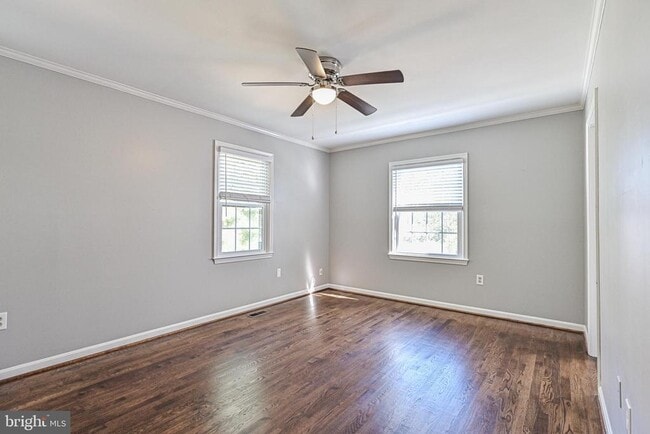 Building Photo - 7046 Leestone St