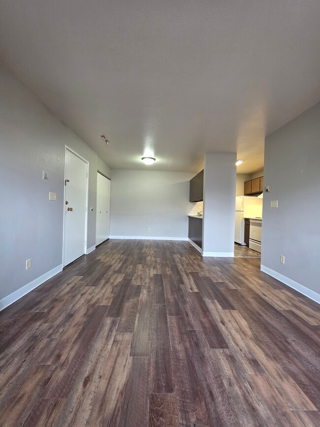 Building Photo - Liberty Lights Apartments H