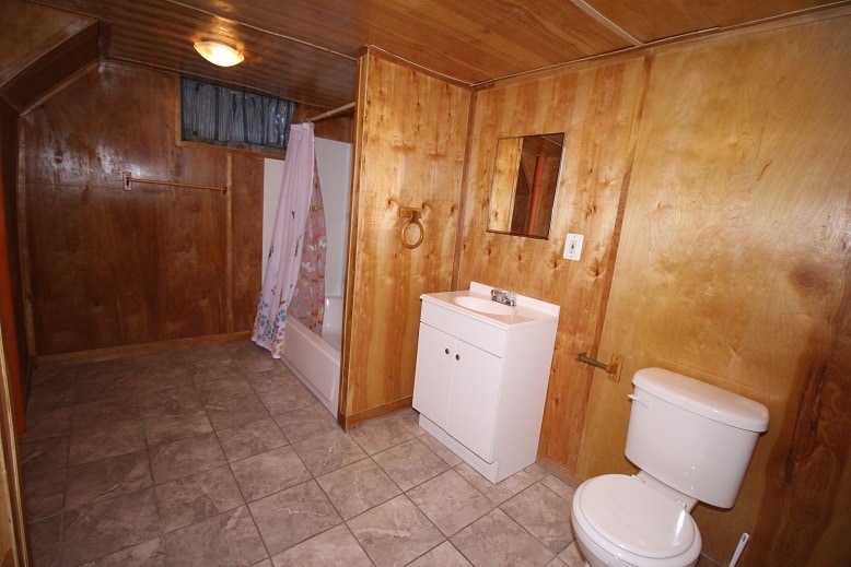 Building Photo - 21738 Tuscany Ave