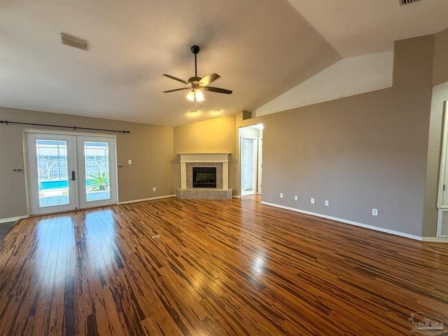 Building Photo - 3977 High Bridge Dr