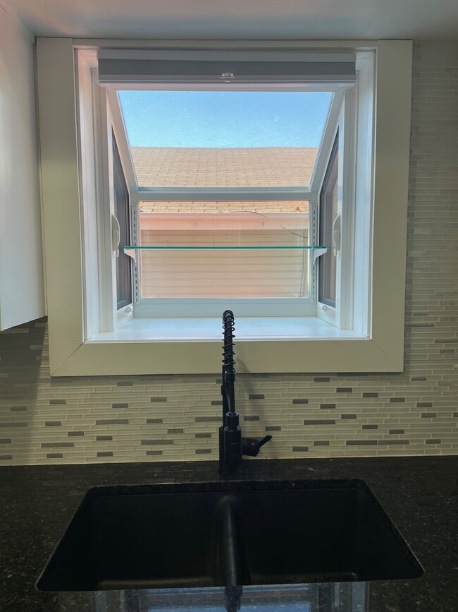 Building Photo - 12191 Bannock St