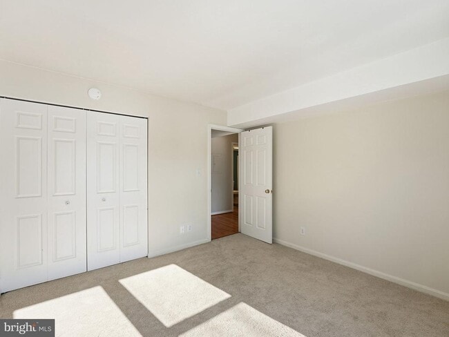 Building Photo - 5854 Orchard Hill Ct