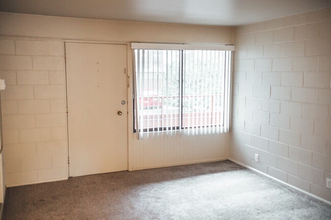 Unit 103 - La Mirada Apartments