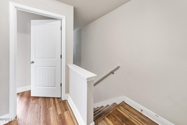 Building Photo - 324 Sand Oak Blvd