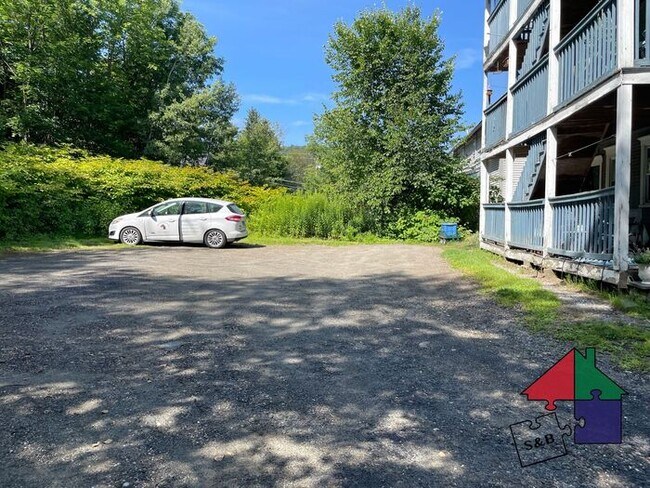Building Photo - First Floor 1BR in Montpelier - Pets Negotiable!