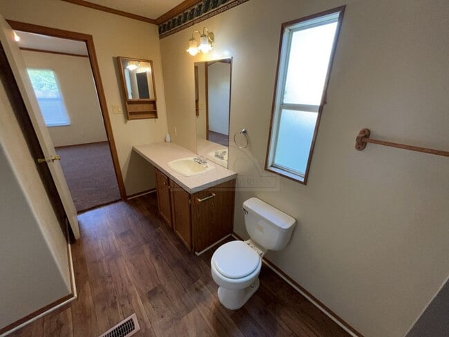 Building Photo - 3100 Cantabrian Dr