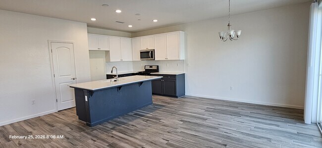 Building Photo - 1303 22nd Ave