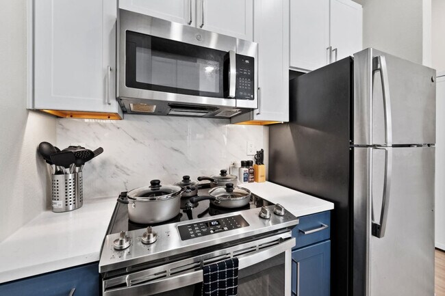 Building Photo - 2901 Indiana St