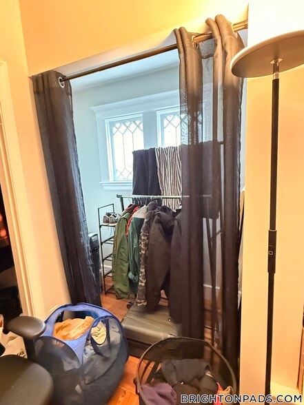 Building Photo - 143 Kilsyth Rd