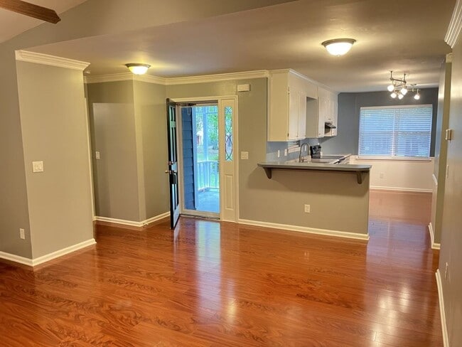 Building Photo - COMING SOON - OCCUPIED