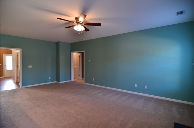 Building Photo - 242 Hawkins Creek Rd