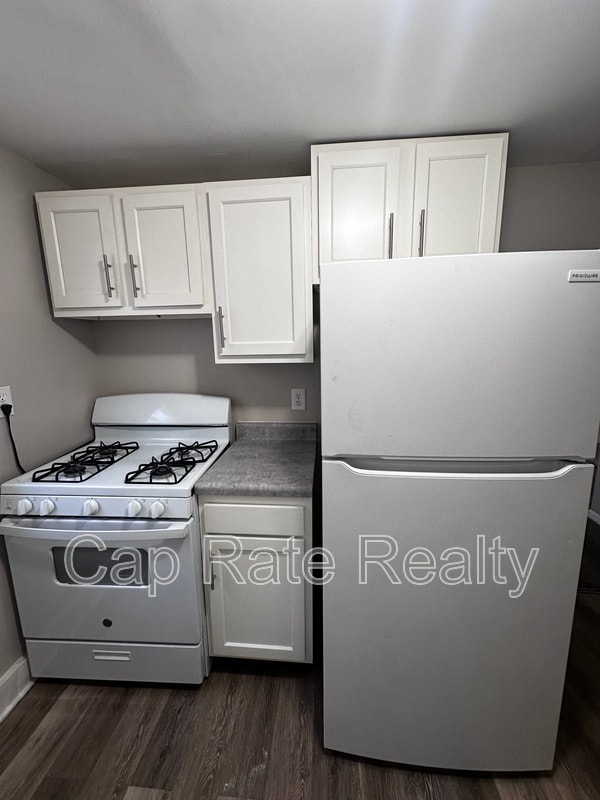 Building Photo - 1648 Smith Rd