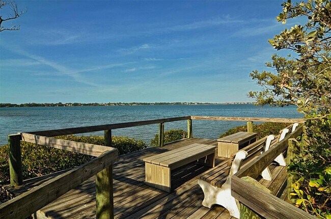 Building Photo - 1627 Boathouse Cir