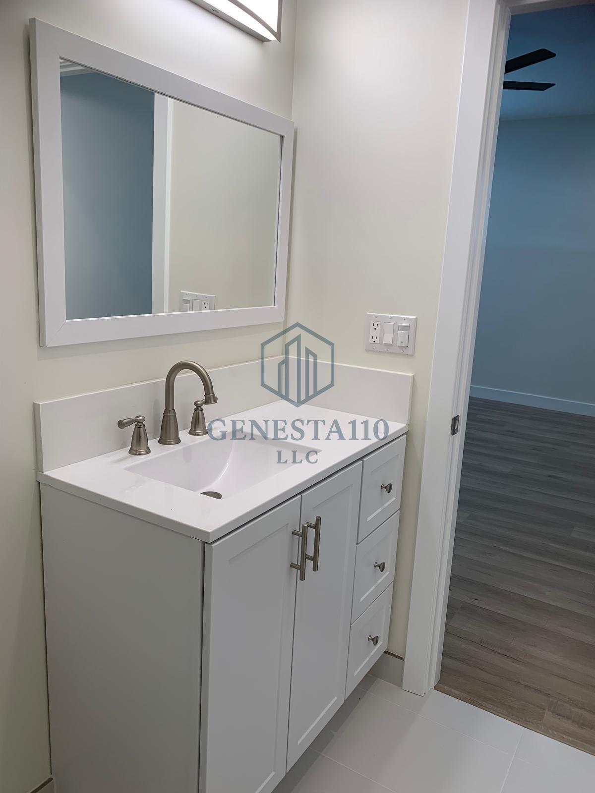 Building Photo - 11040 Genesta Ave