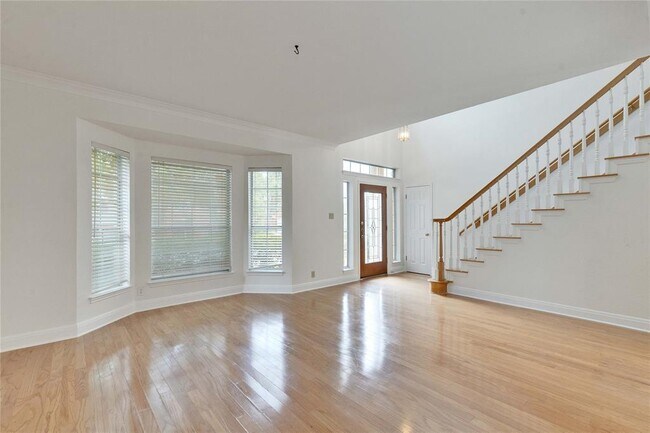 Building Photo - 5407 Merrywing Cir