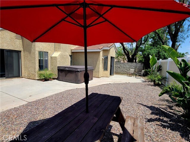 Building Photo - 28973 Willow Creek Ln